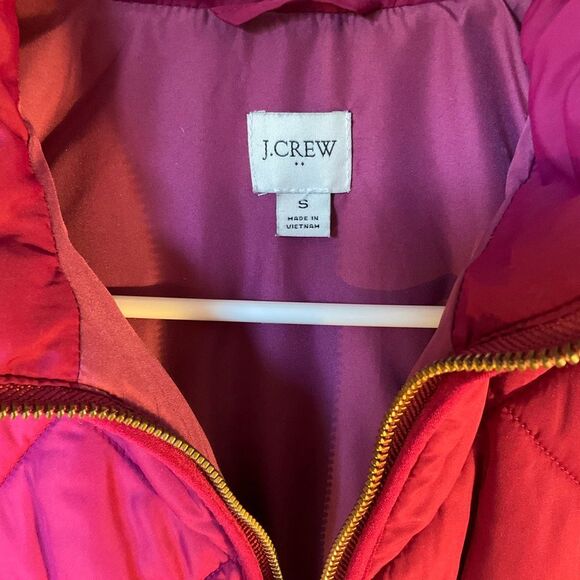 J Crew Quilted Zip up Vest. Rasberry Small preppy heritage - Picture 9 of 12